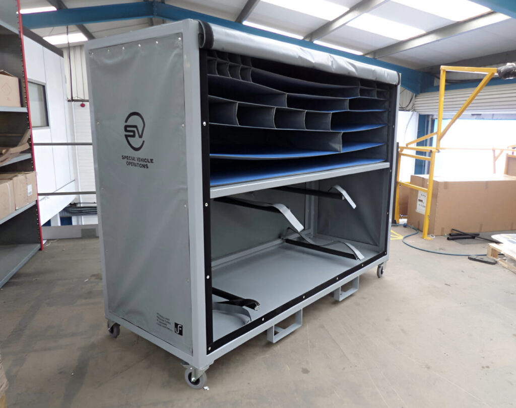 Plastic part storing trolley